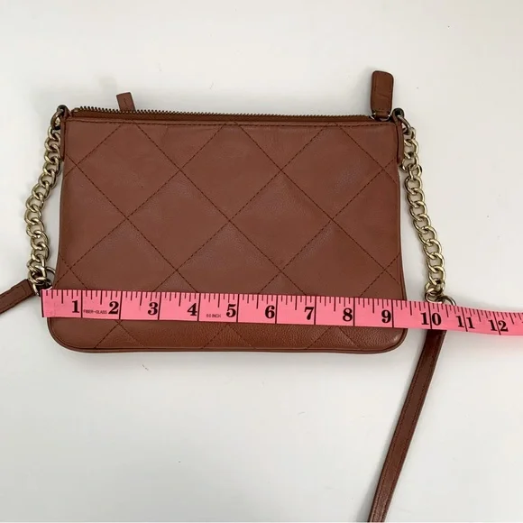 Talbots Quilted Leather Crossbody Purse Gold Toned Hardware Vintage - Picture 7 of 9